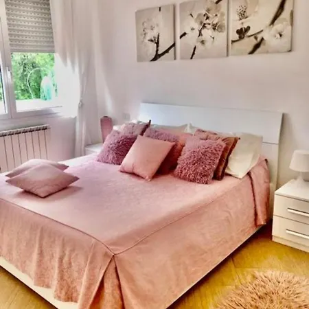 Apartment Lovely *